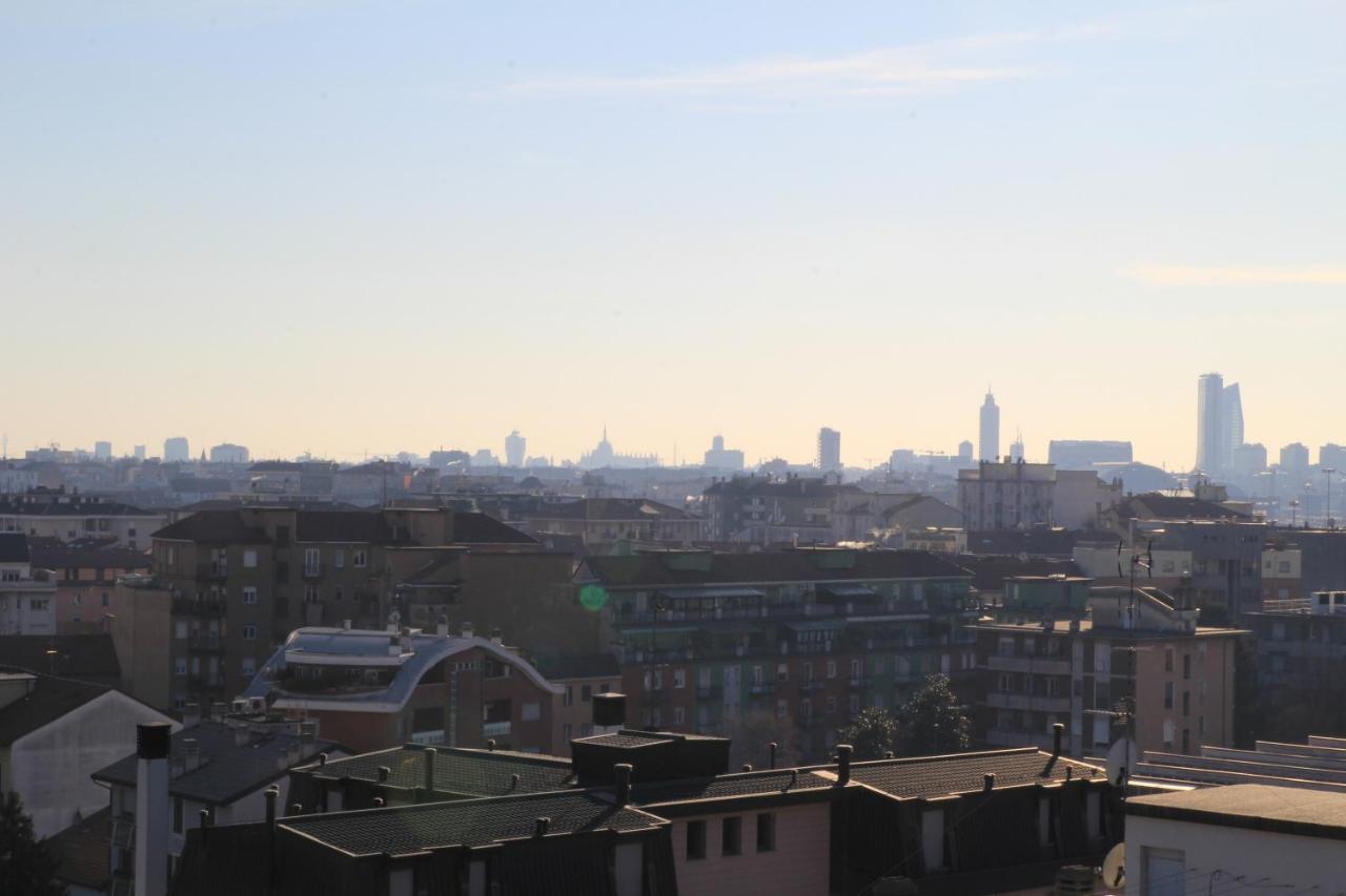 Milano: Accogliente Appartamento In Zona Comoda Екстер'єр фото